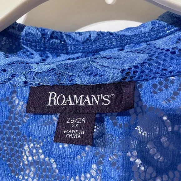 Lacey cardigan with roses size 26/28 - Picture 3 of 3